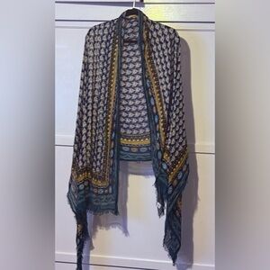 Bohemian Patterned Shawl